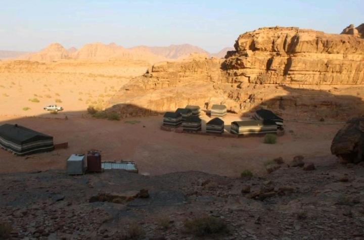 Hotel Merry Land Wadi Rum Camp Exteriér fotografie